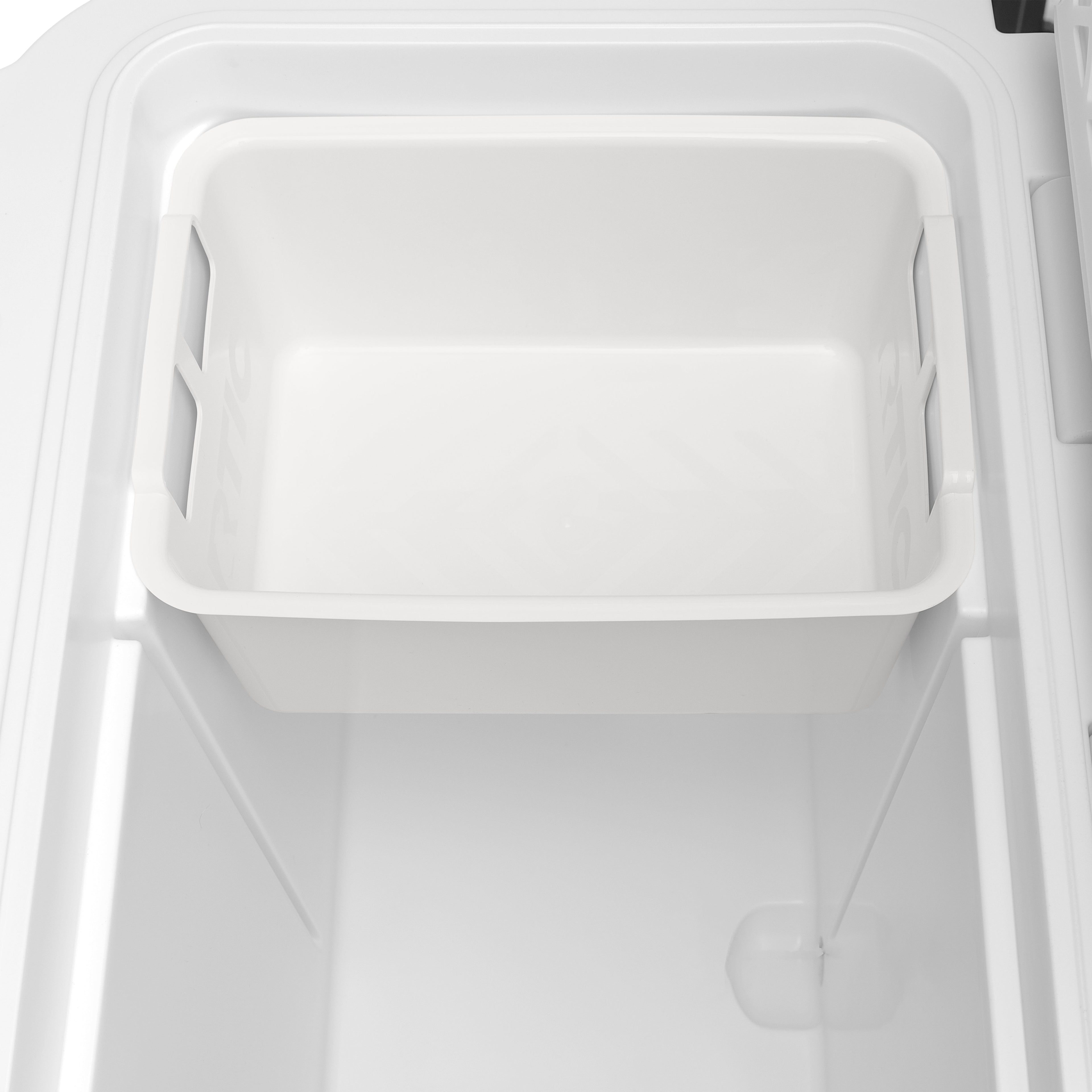 45 QT Ultra-Tough Wheeled Cooler #007SD