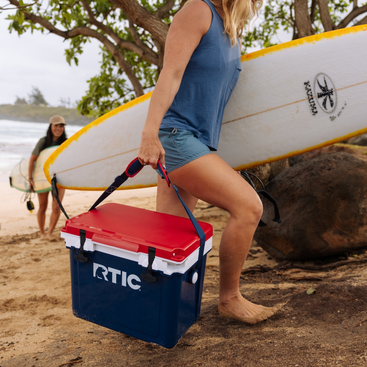 22 QT Ultra-Light Cooler #009BO