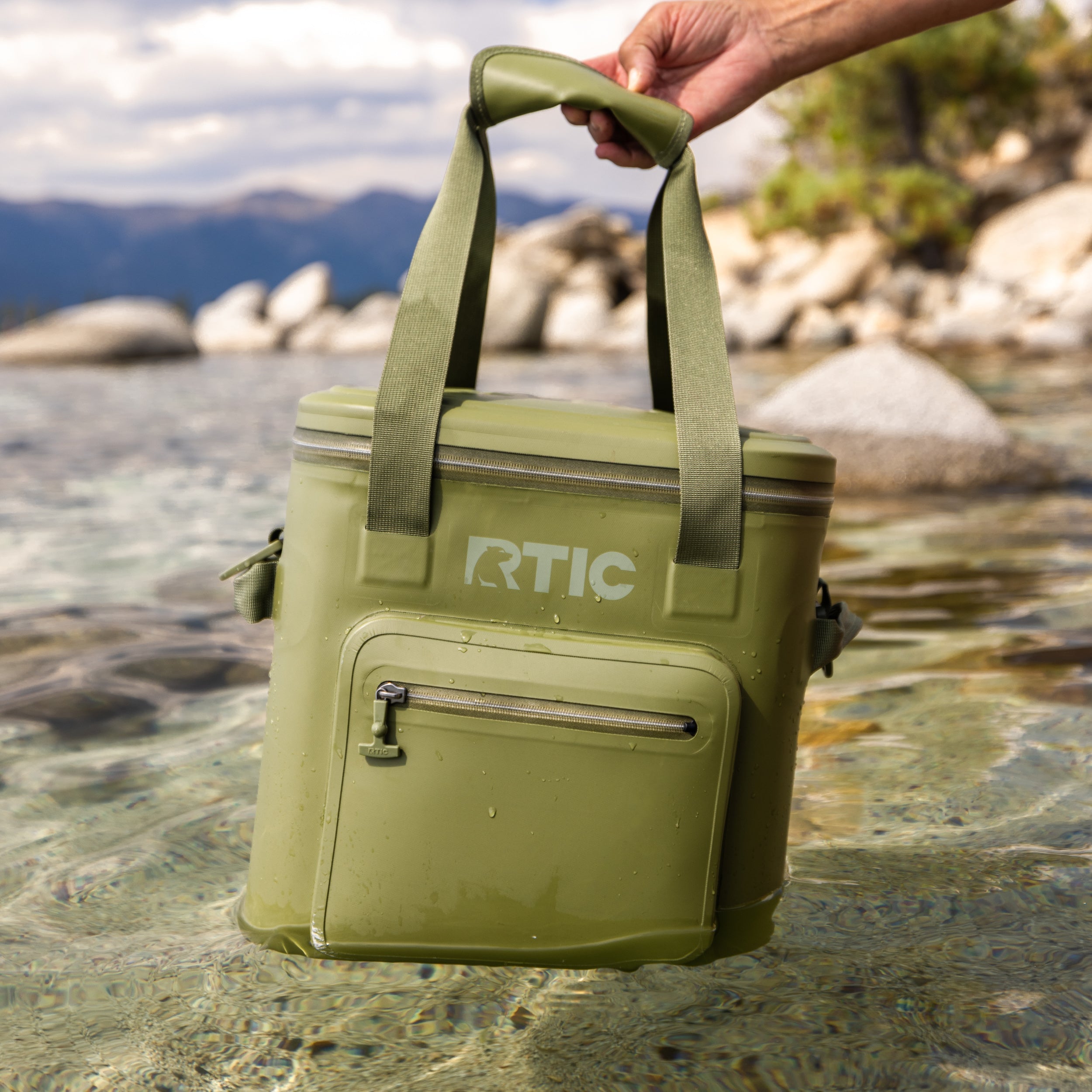 Ultra-Tough Soft Cooler Pro #001AO
