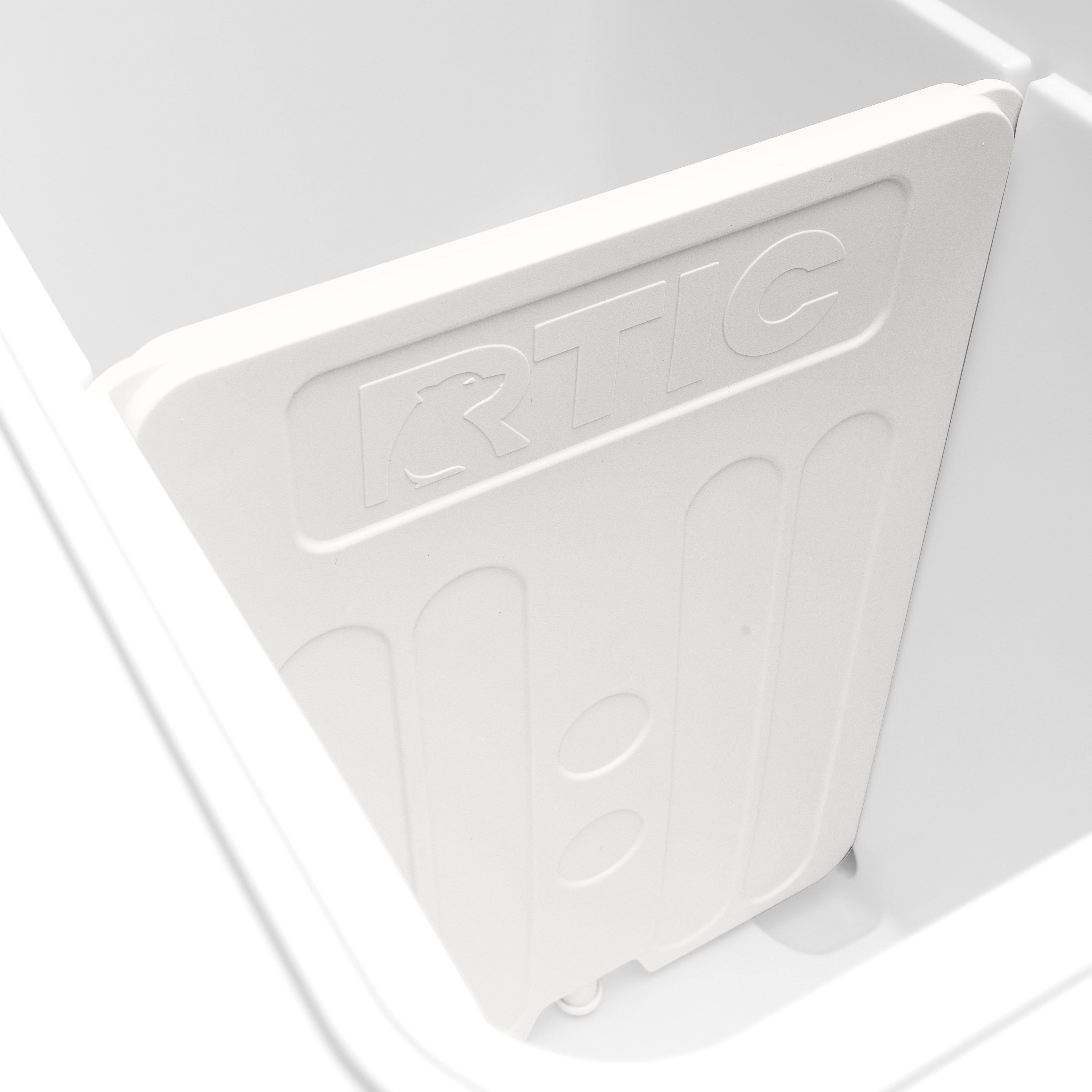 45 QT Ultra-Tough Wheeled Cooler #007SD