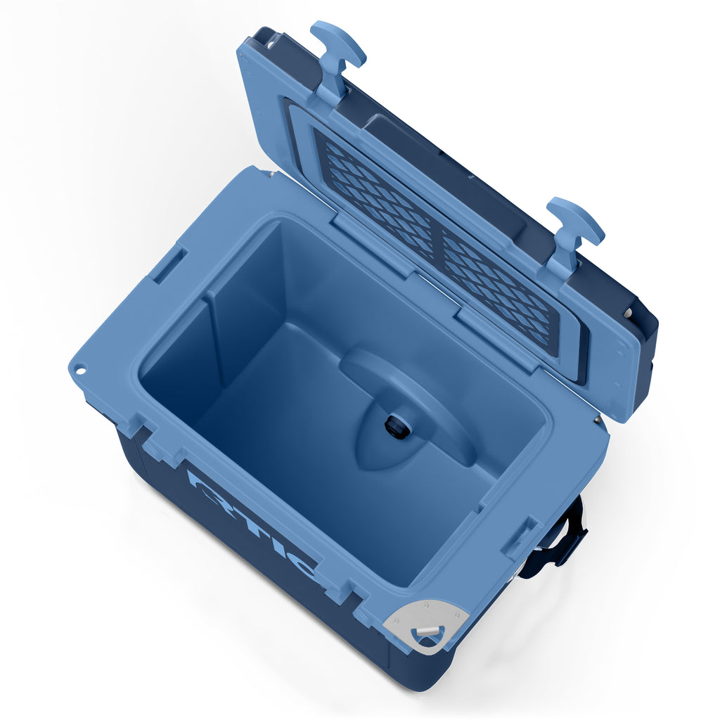 22 QT Ultra-Light Cooler #009BO
