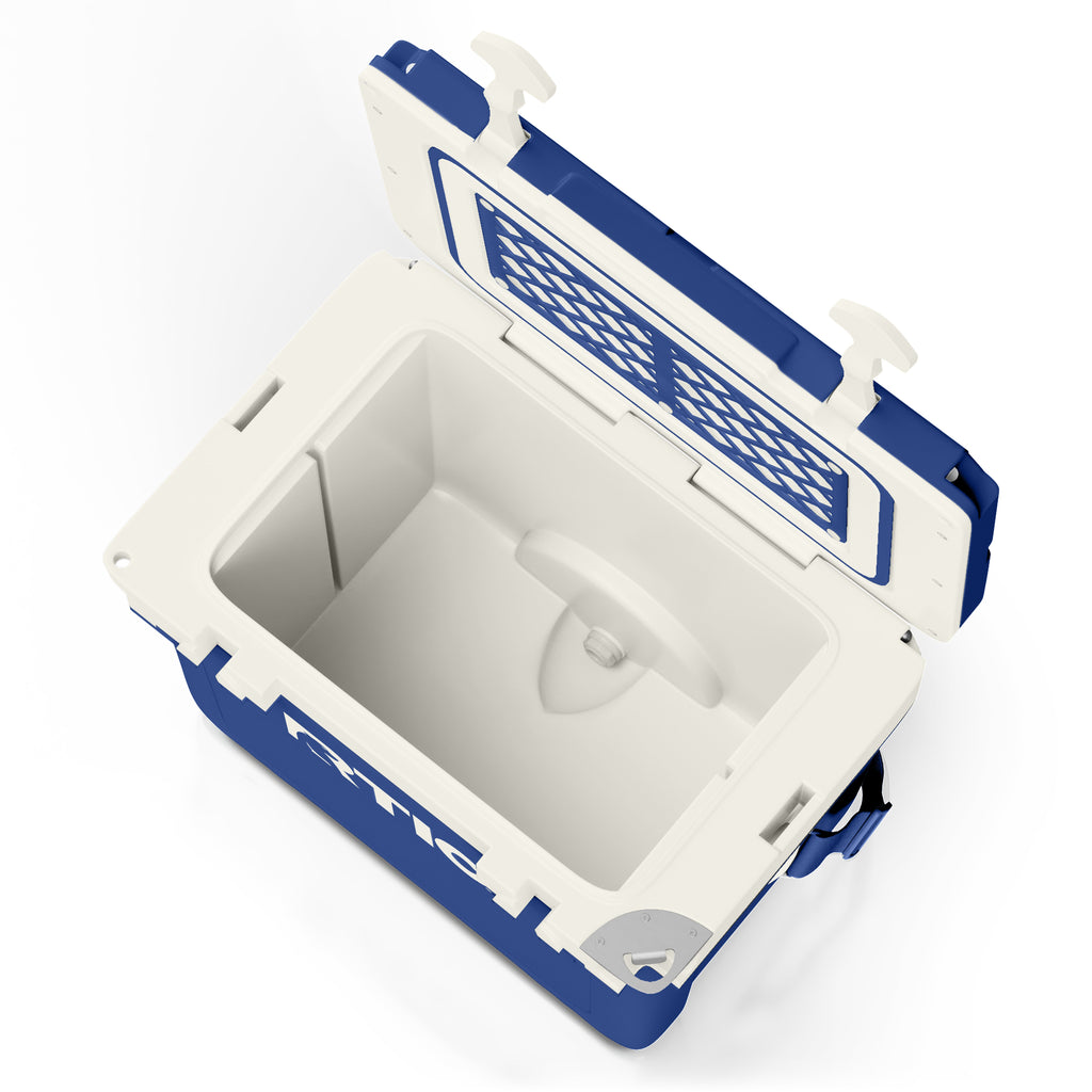 22 QT Ultra-Light Cooler #009BO