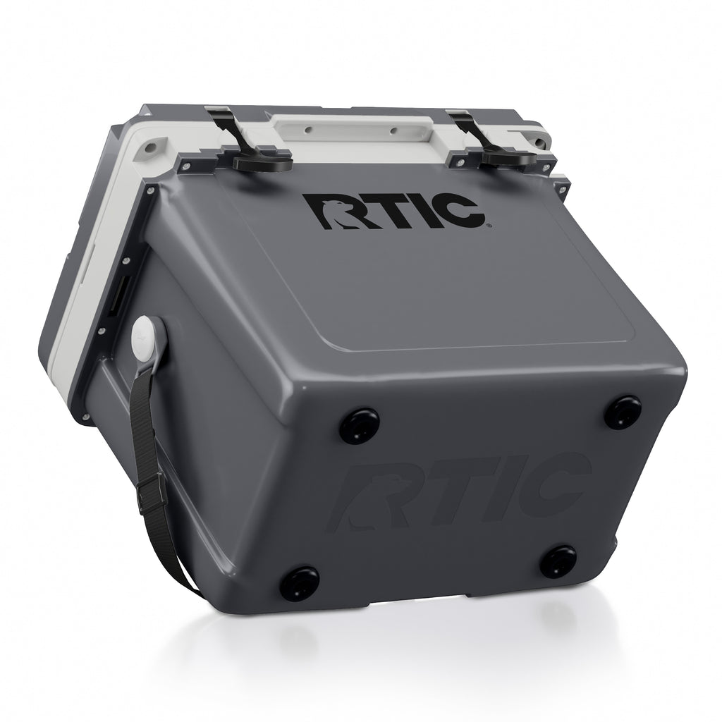 22 QT Ultra-Light Cooler #009BO