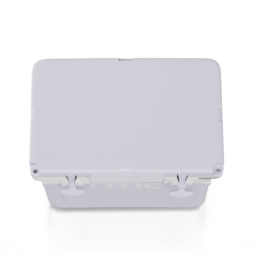 22 QT Ultra-Light Cooler #009BO